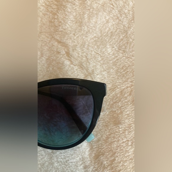 Tiffany&co cat eye sunglasses main image 13